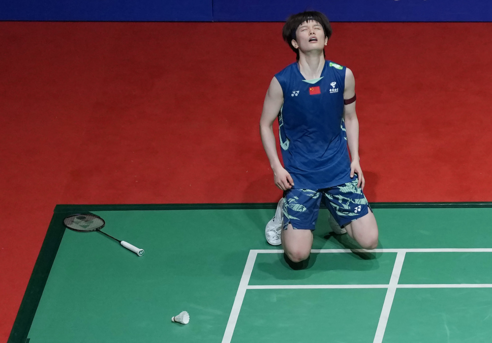 们在水面形 们在水面形