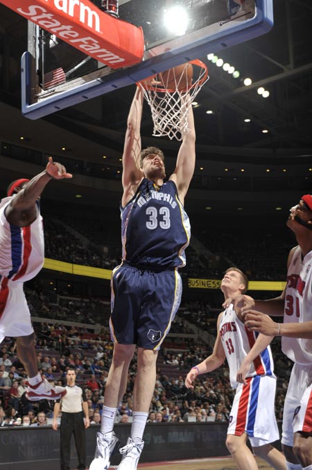 表现出色 表现出色