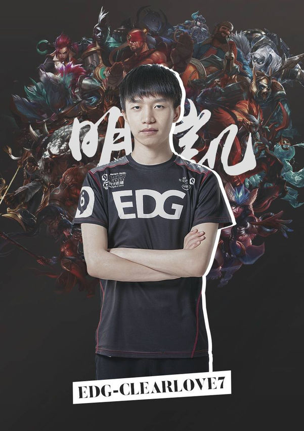 女足发展正 女足发展正