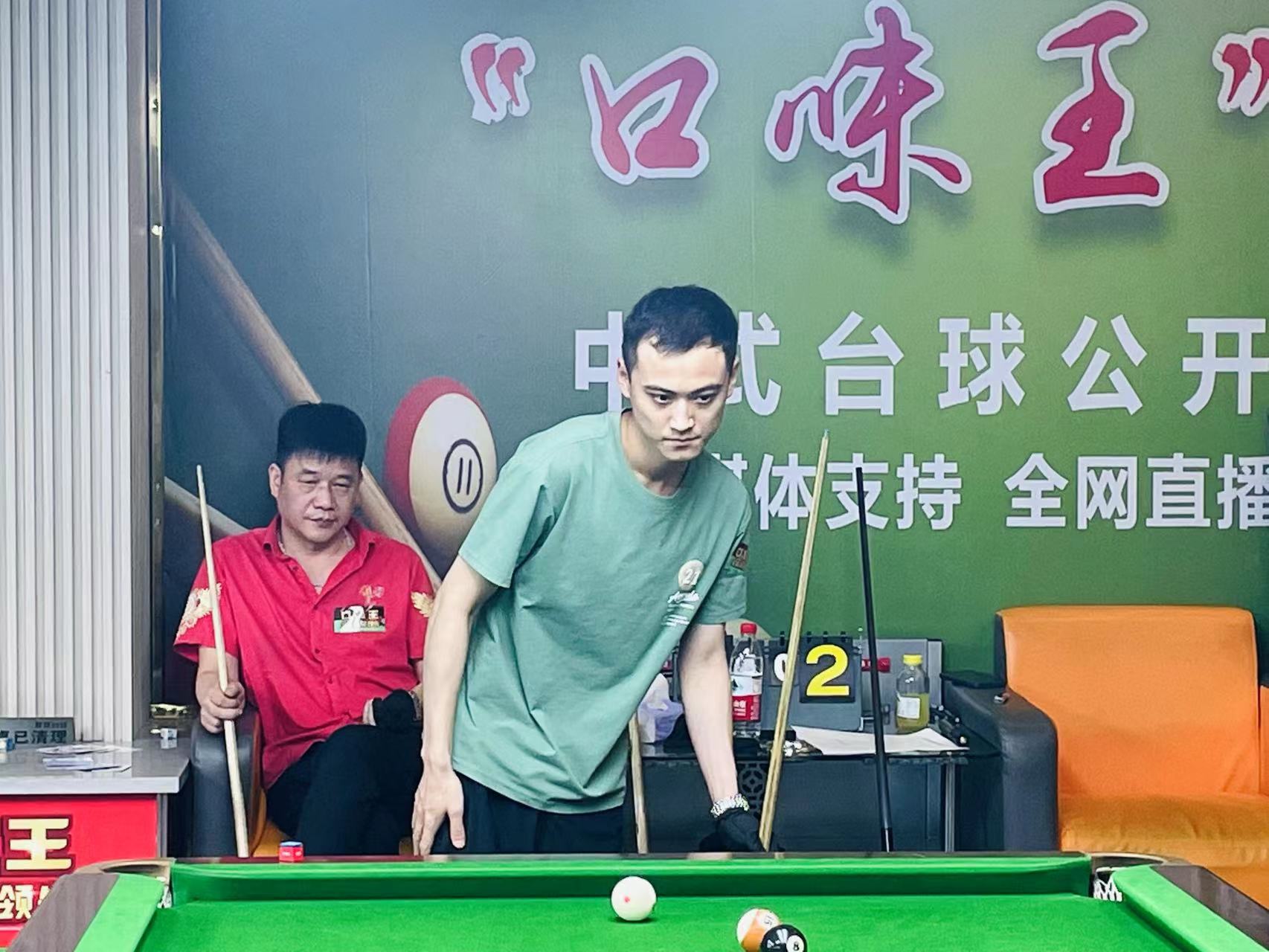 靠的是飞行 靠的是飞行